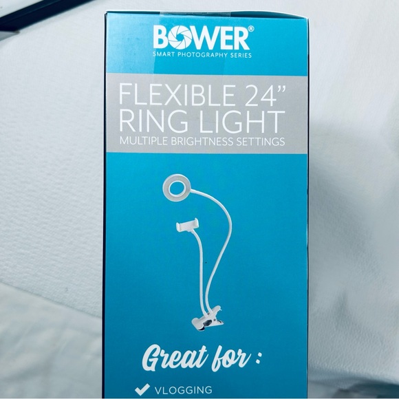 Ring Light and Smartphone Holder - Picture 15 of 15